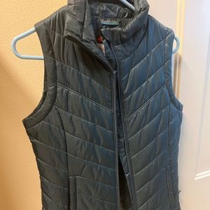 Columbia Vest